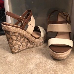 Gently used wedges